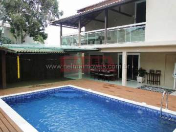 Ótima localização - Casa independente no Centro de Búzios com Ponto Comercial. - GACA60012