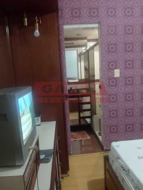 8f391967-2d9d-4b37-a2c4-eed33d - 13
