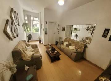 Ótima localização - Excelente apartamentos 2 quartos com dependência atrás do Copacabana Palace, e próximo ao metrô - GAAP20854