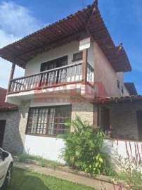 Oportunidade Imperdível em Búzios – Terreno com Duas Casas na Rasa, Pronto para Morar ou Investir! - GACA40029