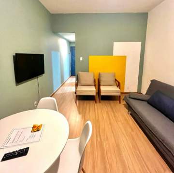 Imperdível - Excelente apartamento Quarto e Sala REFORMADO em Copacabana posto 02 - GAAP10506
