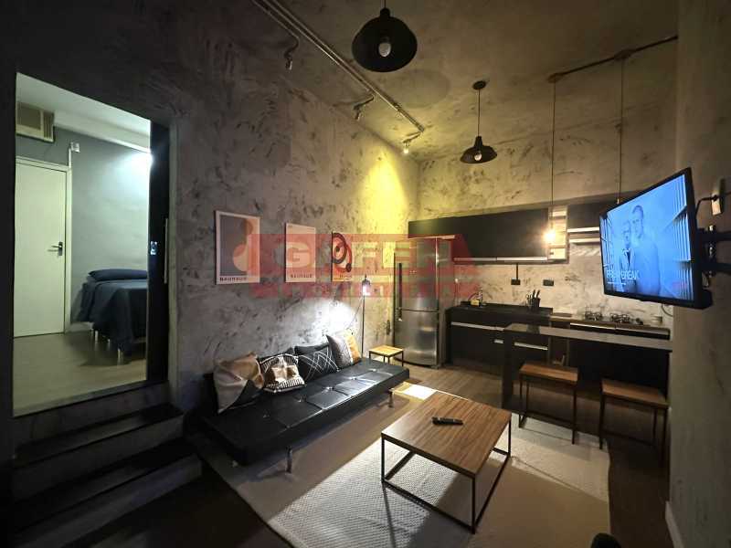3d905934-6853-499c-bc2b-97680f - 3