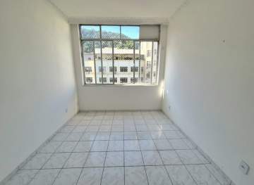 Excelente apartamento Quarto e sala com Dependência andar alto, sol da manhã, porteiro 24h - GAAP10516