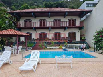 Ótima localização - CASA LINDA, COMPLETA , IDEAL, RECANTO ENTRE MONTANHA E MAR. - GACN40035