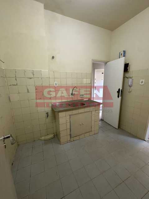 913eeb28-5cfa-47a0-be56-971eca - 13