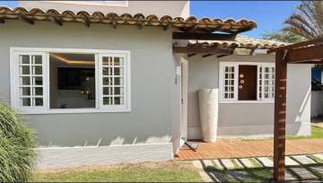 Ótima localização - Casa Exclusiva em Condomínio Fechado em Búzios - Conforto, Sofisticação - BZCN40001