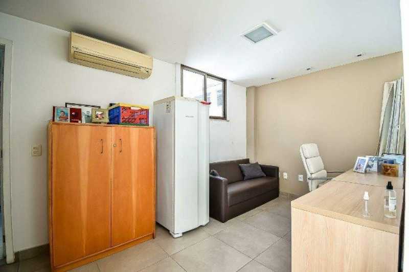 eae6d97e-a2a1-49dd-b7f5-333305 - 21