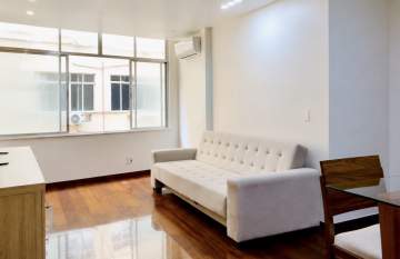 Excelente apartamento 3 quartos sendo 1 suíte REFORMADO em Copacabana - Avenida Atlântica PRAIA - GAAP31216