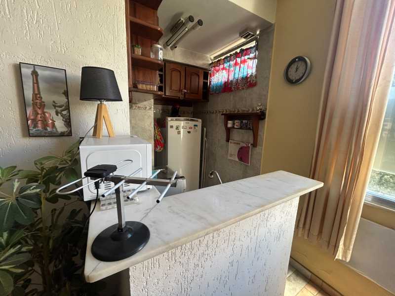 Conheça 1000642468 do imóvel - Apartamento Sala Quarto / Andar alto / Lateral / No posto 6 - GAAP10596 - 9 1000642468 - 9