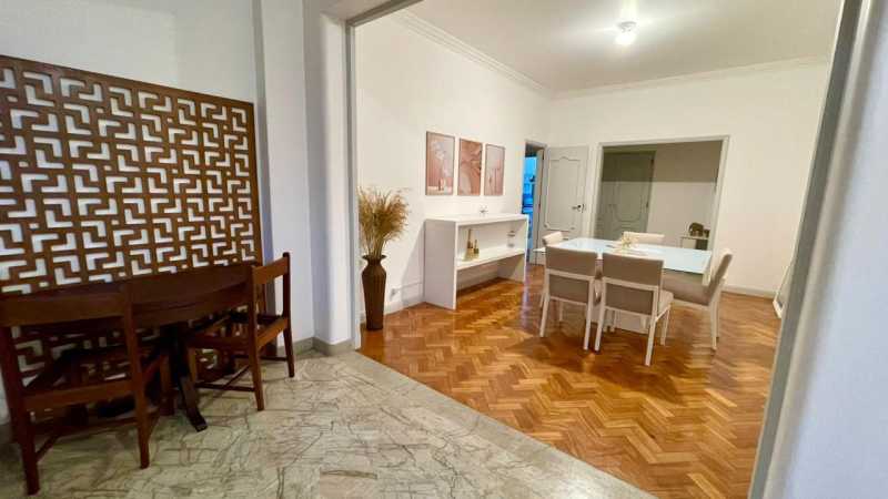 Conheça 1000654100 do imóvel - Apartamento mobiliado 3 Quartos, andar alto, varanda interna e garagem - GAAP31226 - 7 1000654100 - 7