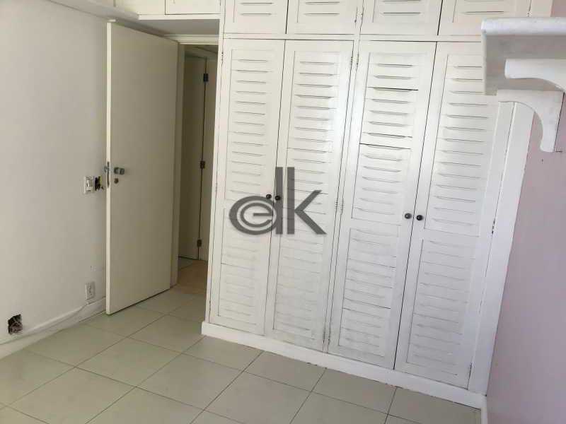 Quarto - 11