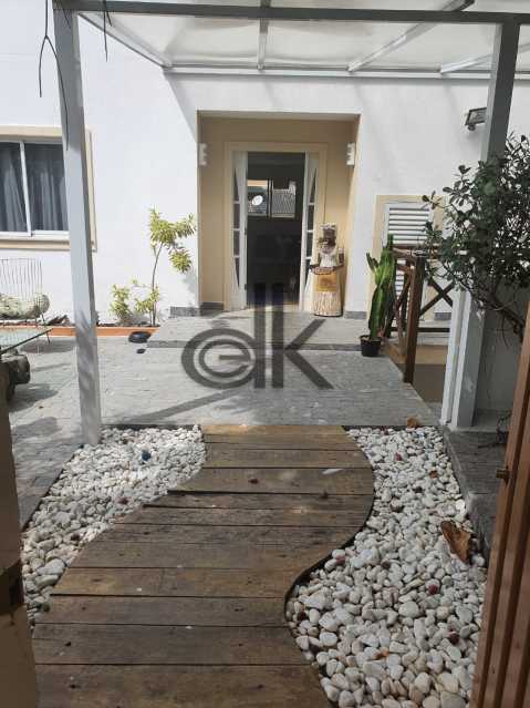 Conheça WhatsApp Image 2021-05-04 at 1 do imóvel - EDK - VENDE - CASA COND FECHADO - 4 SUÍTES, CLOSET, HIDRO E PISCINA - ITANHANGÁ - RJ - 6426 - 29 WhatsApp Image 2021-05-04 at 1 - 29