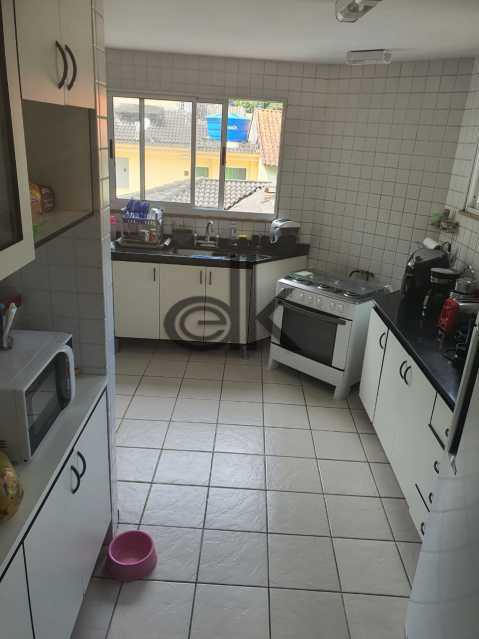 Conheça WhatsApp Image 2021-05-04 at 1 do imóvel - EDK - VENDE - CASA COND FECHADO - 4 SUÍTES, CLOSET, HIDRO E PISCINA - ITANHANGÁ - RJ - 6426 - 4 WhatsApp Image 2021-05-04 at 1 - 4