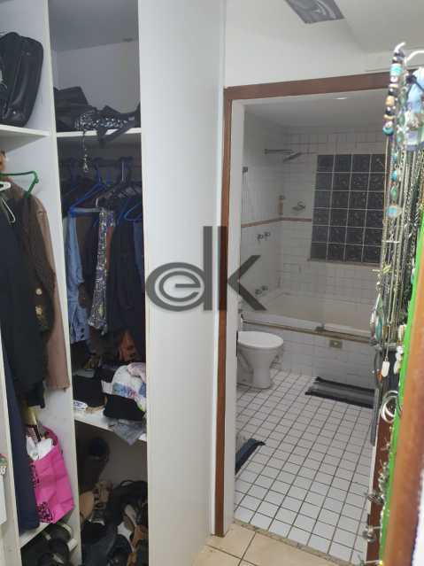 Conheça WhatsApp Image 2021-05-04 at 1 do imóvel - EDK - VENDE - CASA COND FECHADO - 4 SUÍTES, CLOSET, HIDRO E PISCINA - ITANHANGÁ - RJ - 6426 - 10 WhatsApp Image 2021-05-04 at 1 - 10