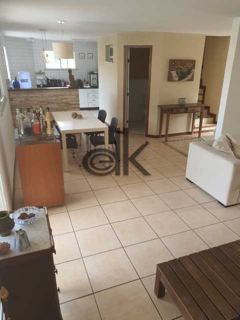 Conheça WhatsApp Image 2021-05-04 at 1 do imóvel - EDK - VENDE - CASA COND FECHADO - 4 SUÍTES, CLOSET, HIDRO E PISCINA - ITANHANGÁ - RJ - 6426 - 18 WhatsApp Image 2021-05-04 at 1 - 18