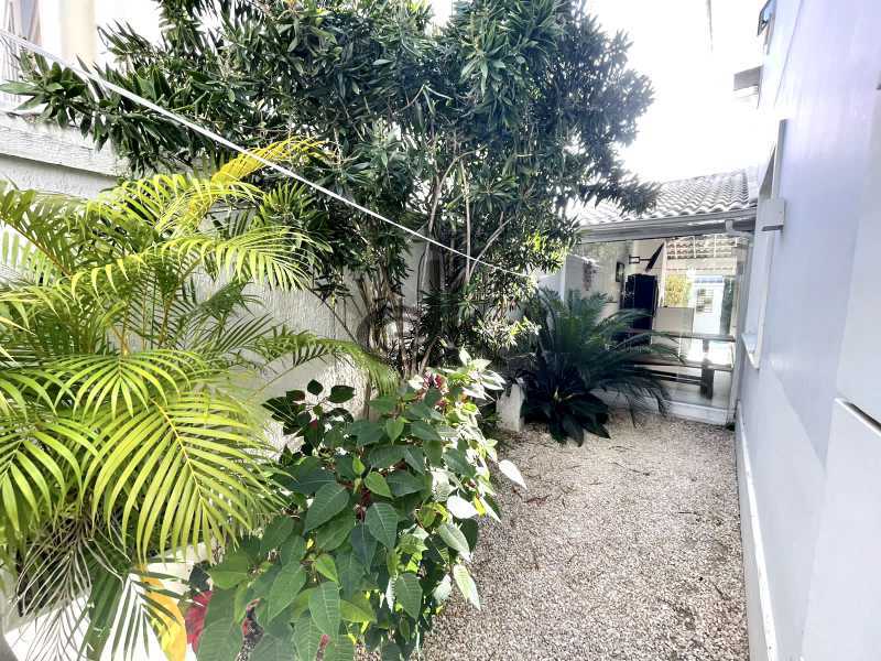 Conheça 0f242bc6-0fb0-4f50-9ecb-8ad452 do imóvel - EDK - VENDE LINDA CASA TRIPLEX CONDOMÍNIO - RESIDENCIAL- RECREIO DOS BANDEIRANTES - 6590 - 30 0f242bc6-0fb0-4f50-9ecb-8ad452 - 30