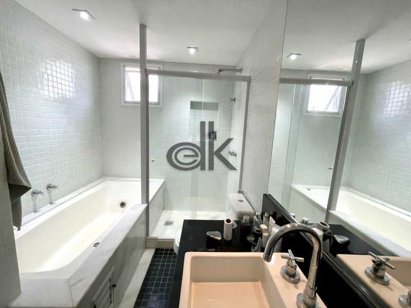 Conheça bcf862ec-bc54-4aeb-9e8c-bd5849 do imóvel - EDK - VENDE LINDA CASA TRIPLEX CONDOMÍNIO - RESIDENCIAL- RECREIO DOS BANDEIRANTES - 6590 - 28 bcf862ec-bc54-4aeb-9e8c-bd5849 - 28