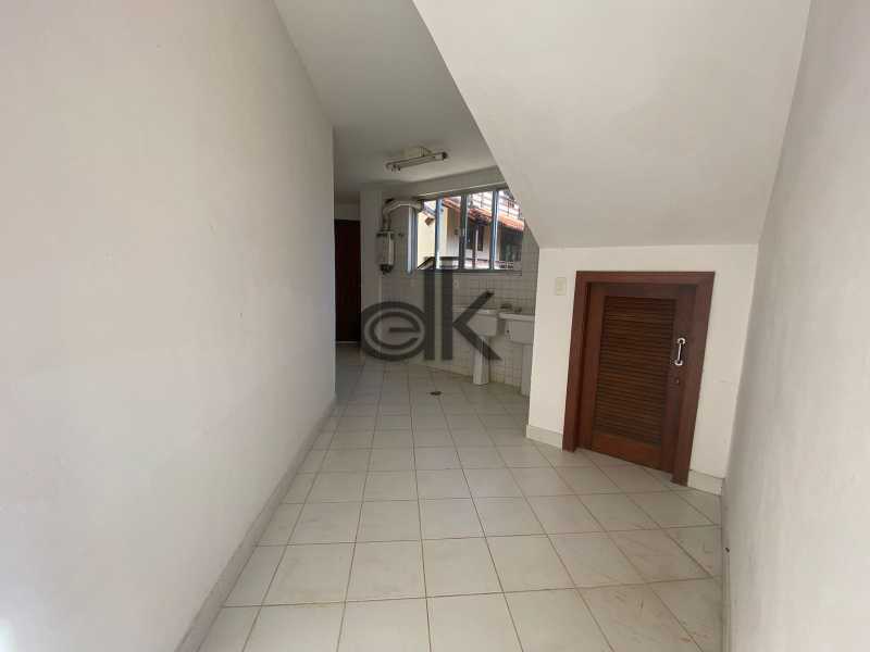 Conheça WhatsApp Image 2024-03-05 at 1 do imóvel - EDK VENDE CASA 5 SUÍTES CONDMÍNIO FECHADO ITANHANGÁ - RJ - 8261 - 22 WhatsApp Image 2024-03-05 at 1 - 22