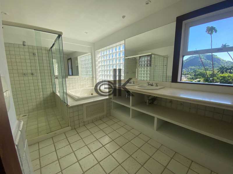 Conheça WhatsApp Image 2024-03-05 at 1 do imóvel - EDK VENDE CASA 5 SUÍTES CONDMÍNIO FECHADO ITANHANGÁ - RJ - 8261 - 26 WhatsApp Image 2024-03-05 at 1 - 26