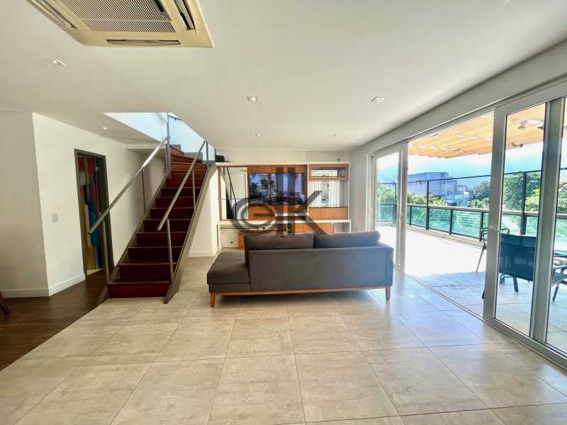 Conheça IMG_5331 do imóvel - EDK - VENDE - EXCELENTE COB DUPLEX 4 QTOS(3 SUÍTES) NO JARDIM OCEÂNICO - BARRA DA TIJUCA - RJ - 9012 - 17 IMG_5331 - 17