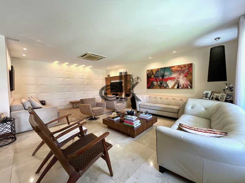 Conheça IMG_0317 do imóvel - EDK - VENDE EXCELENTE CASA DUPLEX - 4 SUÍTES - CONDO. FECHADO - BARRA DA TIJUCA - RJ - 9060 - 8 IMG_0317 - 8