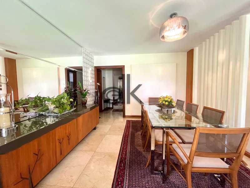 Conheça IMG_0324 do imóvel - EDK - VENDE EXCELENTE CASA DUPLEX - 4 SUÍTES - CONDO. FECHADO - BARRA DA TIJUCA - RJ - 9060 - 12 IMG_0324 - 12