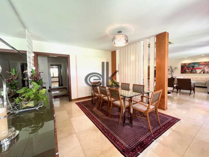Conheça IMG_0325 do imóvel - EDK - VENDE EXCELENTE CASA DUPLEX - 4 SUÍTES - CONDO. FECHADO - BARRA DA TIJUCA - RJ - 9060 - 13 IMG_0325 - 13