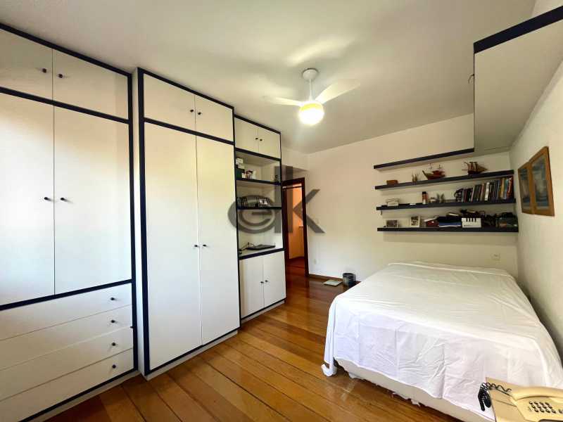 Conheça IMG_0338 do imóvel - EDK - VENDE EXCELENTE CASA DUPLEX - 4 SUÍTES - CONDO. FECHADO - BARRA DA TIJUCA - RJ - 9060 - 24 IMG_0338 - 24