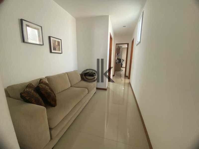 Conheça WhatsApp Image 2025-06-04 at 1 do imóvel - EDK VENDE - EXCELENTE COB. 3QTOS(2SUÍTES) COM 236M² - RECREIO DOS BANDEIRANTES - RJ - 1041 - 10 WhatsApp Image 2025-06-04 at 1 - 10