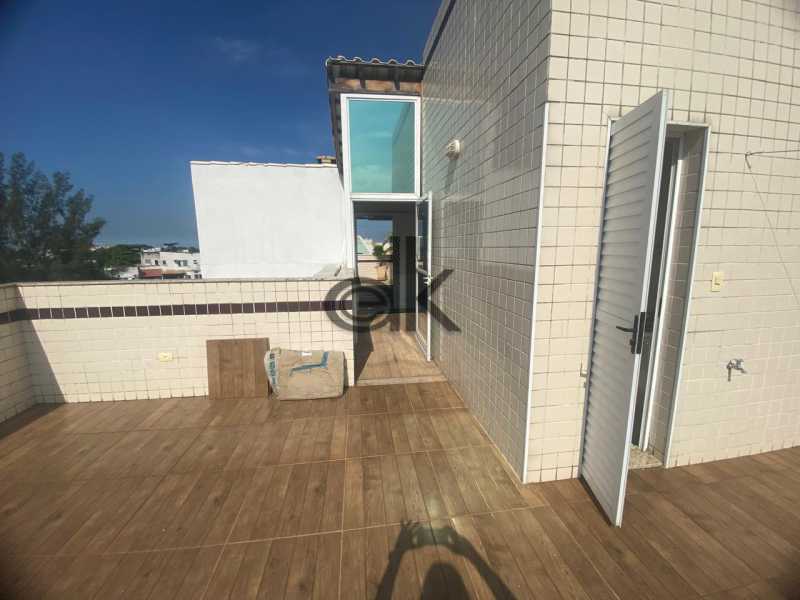 Conheça WhatsApp Image 2025-06-04 at 1 do imóvel - EDK VENDE - EXCELENTE COB. 3QTOS(2SUÍTES) COM 236M² - RECREIO DOS BANDEIRANTES - RJ - 1041 - 6 WhatsApp Image 2025-06-04 at 1 - 6