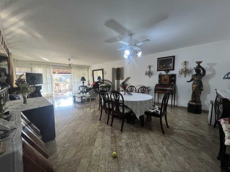 SALA DE JANTAR. - 17