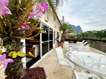 PRÓXIMA À PRAIA - EDK VENDE - JARDIM OCEÂNICO 3 SUÍTES - BARRA DA TIJUCA - RJ - 1132