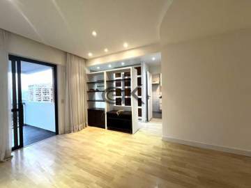 PRÓXIMA À PRAIA - EDK VENDE - 1 QUARTO NO RESIDENCE CASA BLANCA - PARQUE DAS ROSAS - BARRA DA TIJUCA - RJ - 1196