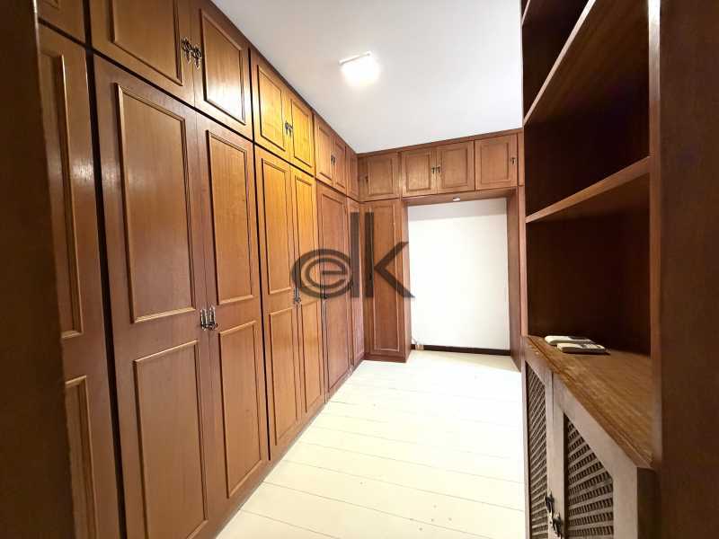 QUARTO - 12