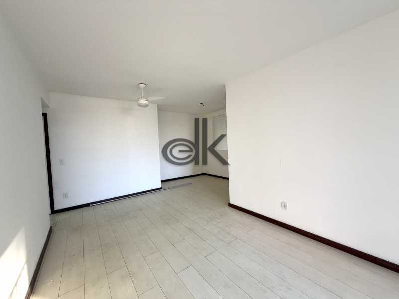 SALA - 7
