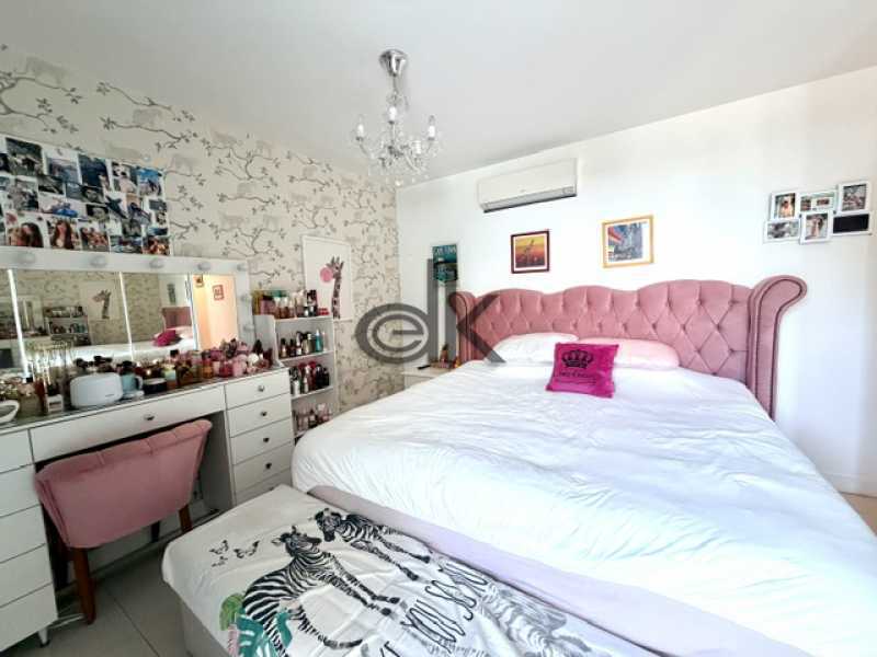 QUARTO 3. - 3