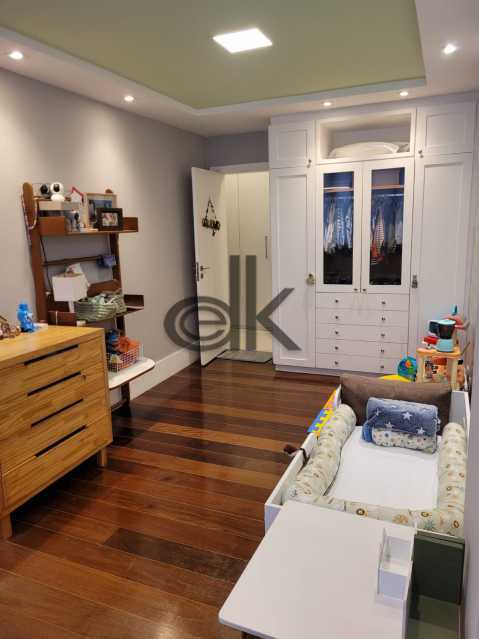 QUARTO  - 12