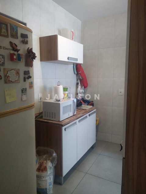 ee906f6b-69a9-4997-9513-1154f2 - 17