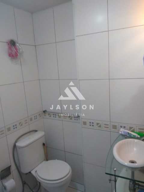 495d0073-3e46-409f-8c32-013792 - 8
