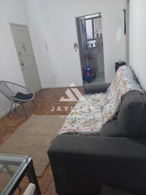 ea8abcb8-afdc-43a8-b1c8-f8df5f - 2
