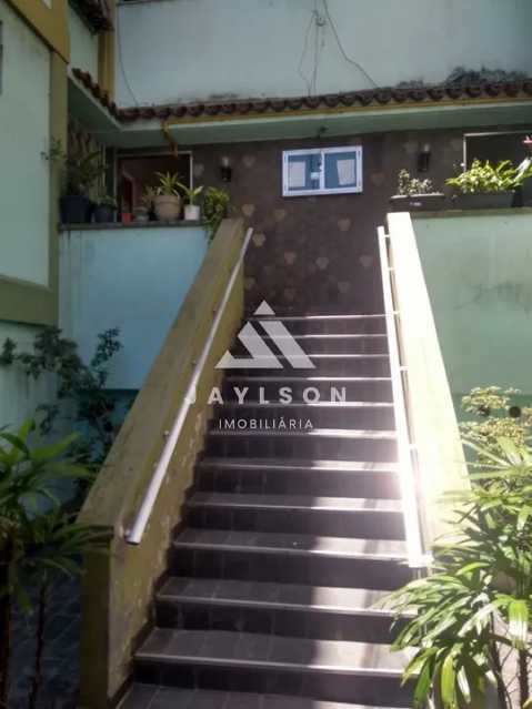 02 - 2