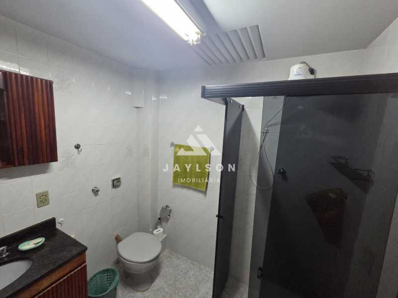 e8d3b557-aff4-49d2-930b-aa6444 - 23