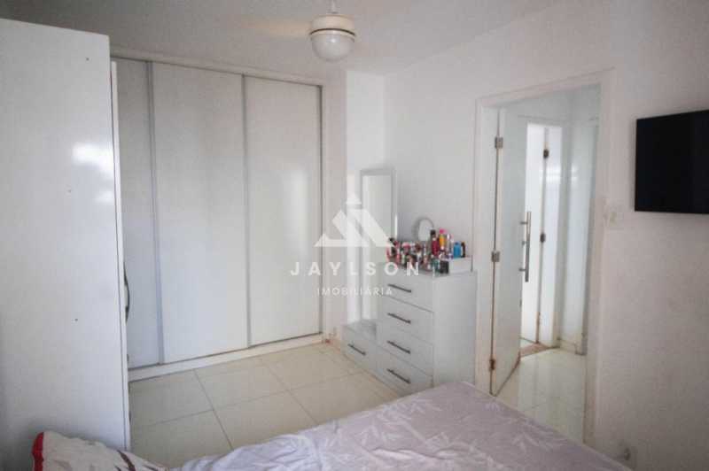 4981a0d4-9794-414b-a842-c4d4d9 - 7