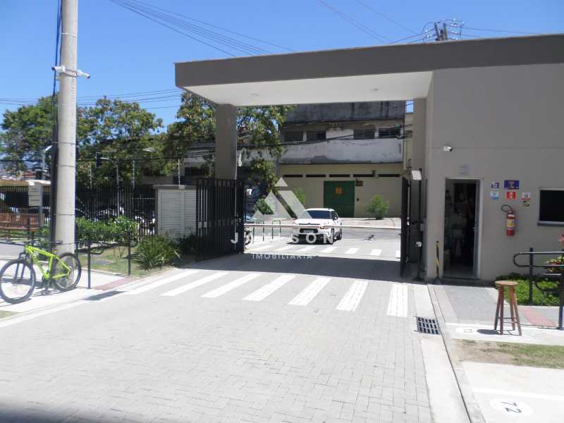 WhatsApp Image 2025-10-27 at 1 - 3