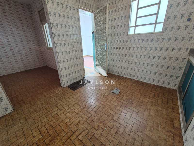 Conheça 8. do imóvel - Casa em Condomínio à venda Estrada Adhemar Bebiano, Inhaúma, Rio de Janeiro - R$ 380.000 - VPCN30012 - 8 8. - 8
