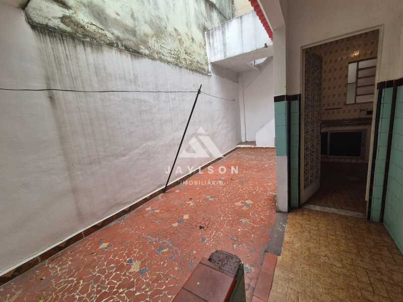 Conheça 11. do imóvel - Casa em Condomínio à venda Estrada Adhemar Bebiano, Inhaúma, Rio de Janeiro - R$ 380.000 - VPCN30012 - 11 11. - 11