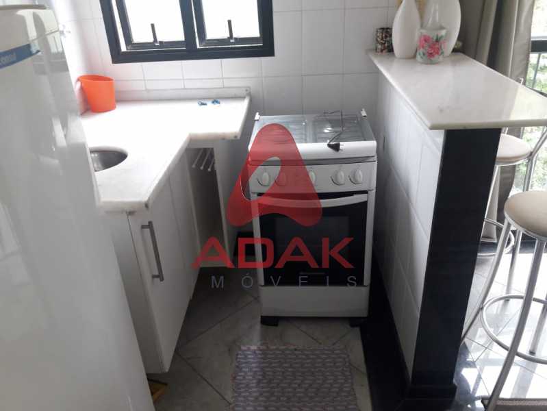 cf6aaf49-00b9-450c-a963-8241de - 13