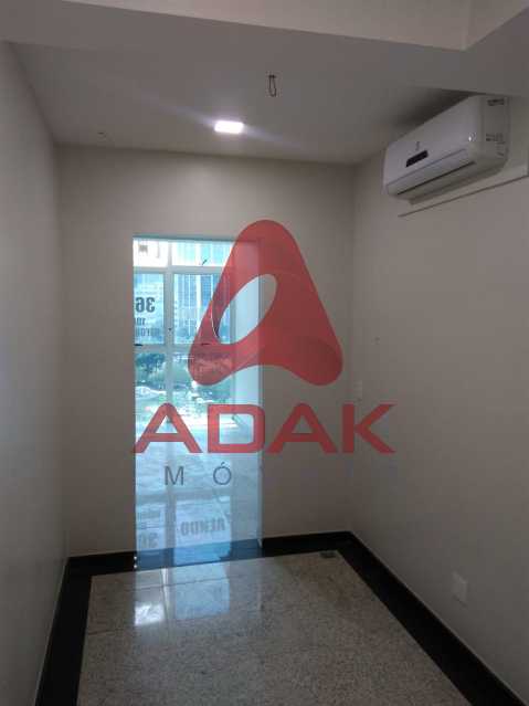 aac8f557-9147-44a9-8a00-da0794 - 18