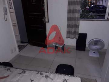 Apartamento à venda Rio de Janeiro,RJ Laranjeiras - R$ 270.000 - LAAP00217