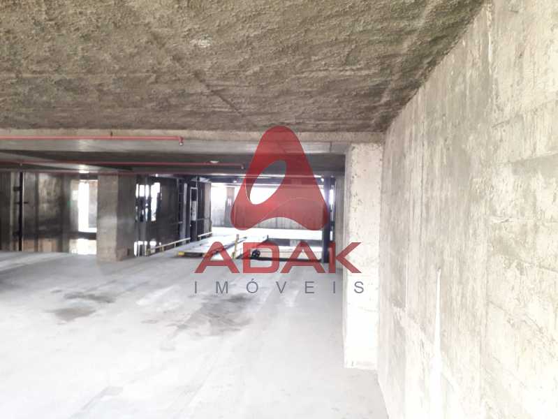 fb50f664-adc2-40d3-a207-c88189 - 21